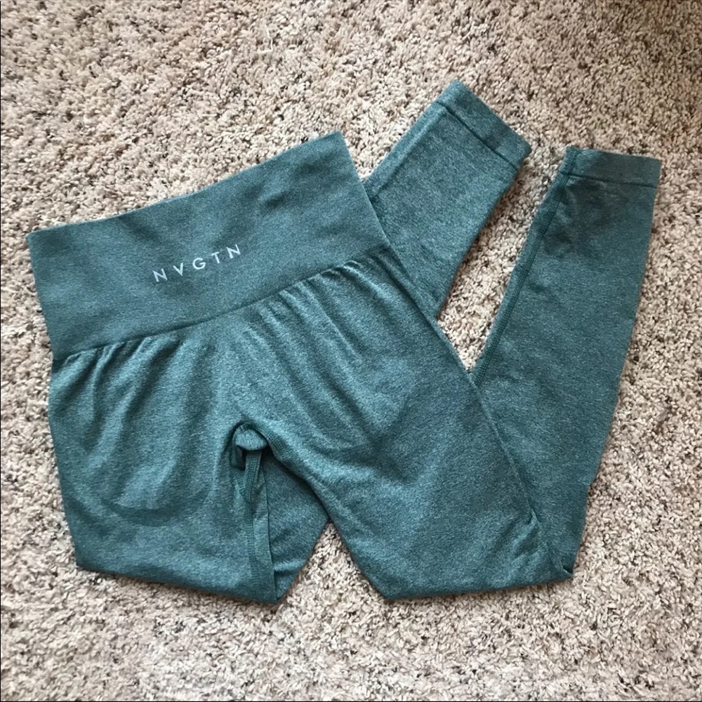 NVGTN forest green seamless leggings XS